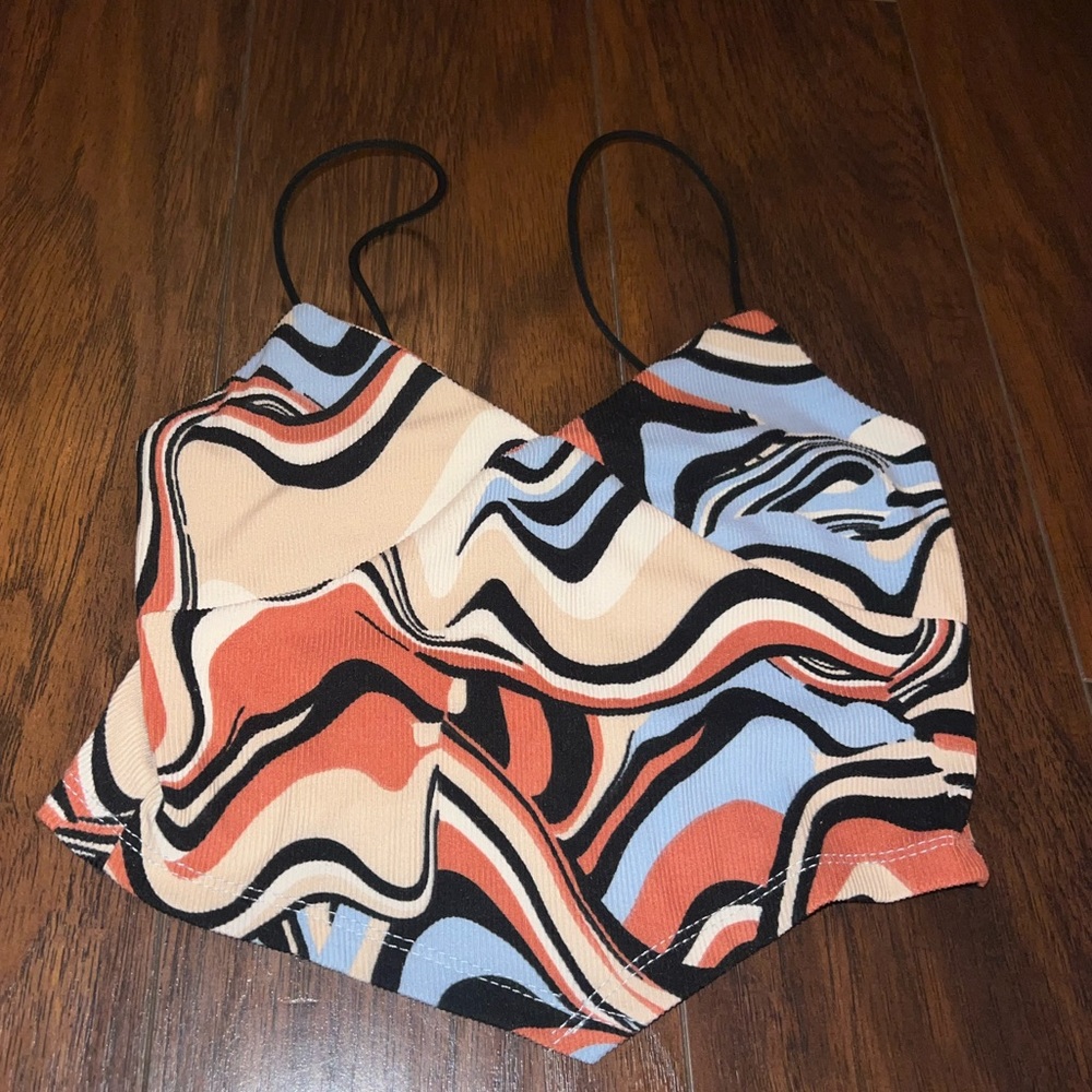 rue21 super cute cropped top!! Never worn and brand new expect for the tags!!